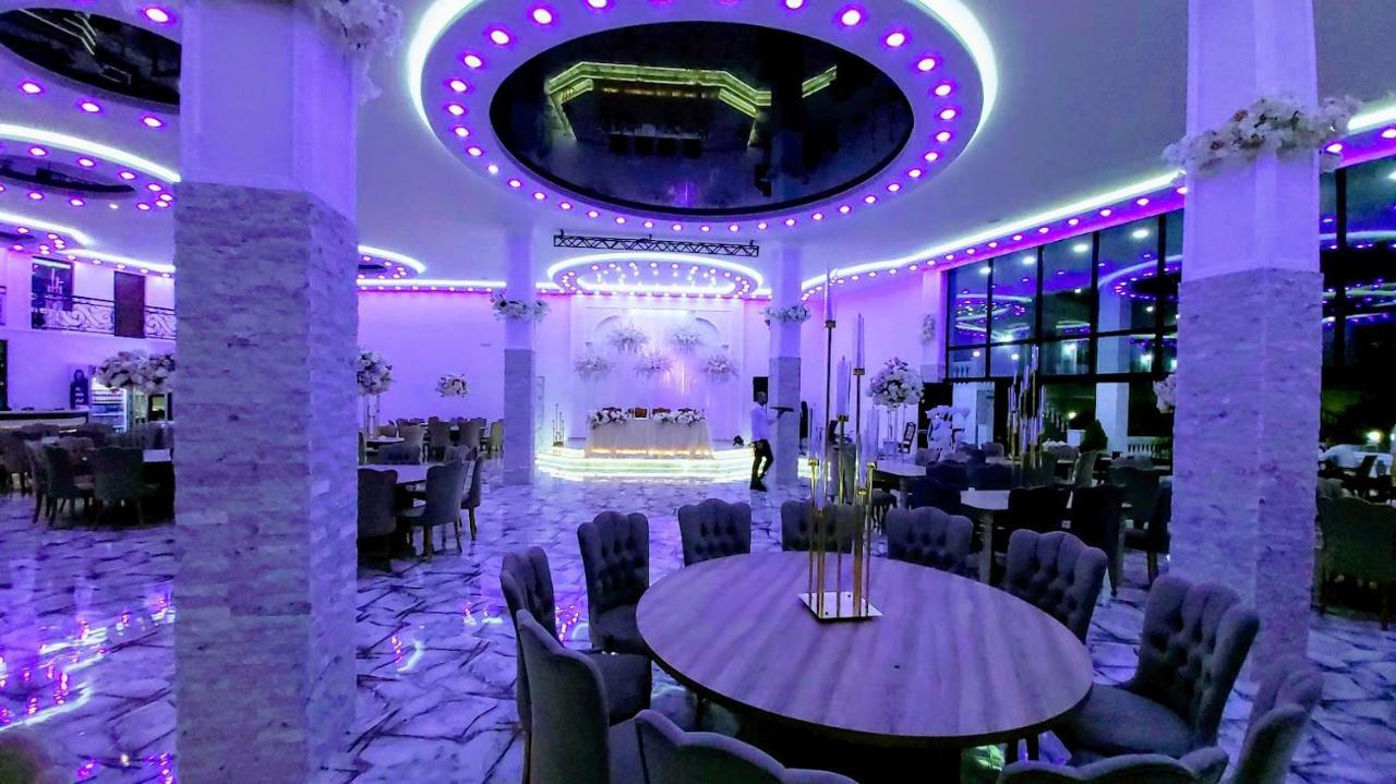 Hotel Zura Palace Kvariati Esterno foto