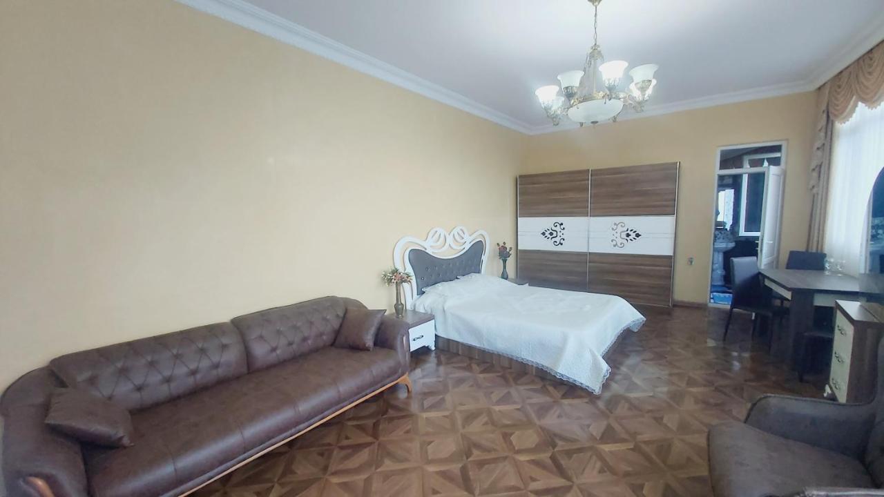 Hotel Zura Palace Kvariati Esterno foto