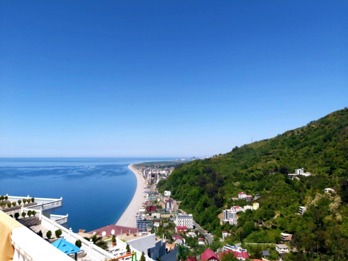 Hotel Zura Palace Kvariati Esterno foto